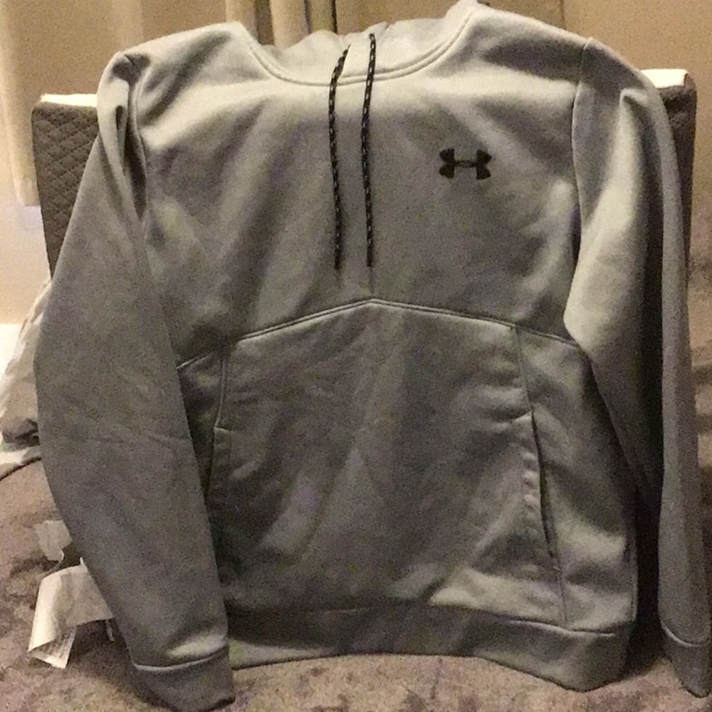 Under Armour Men's Gray Sweater